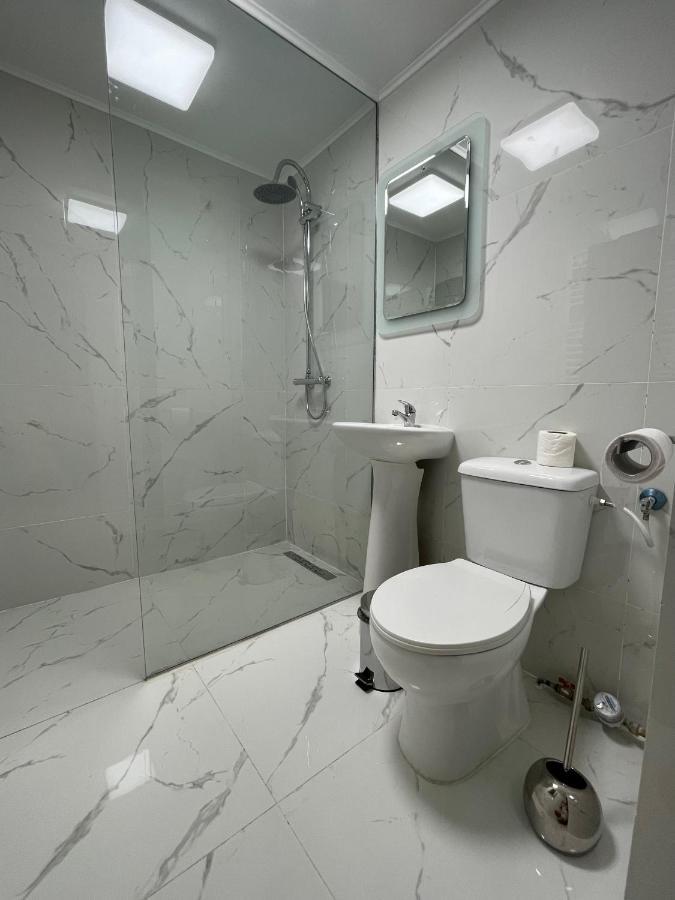 Comfort Apartment Targoviste Eksteriør billede