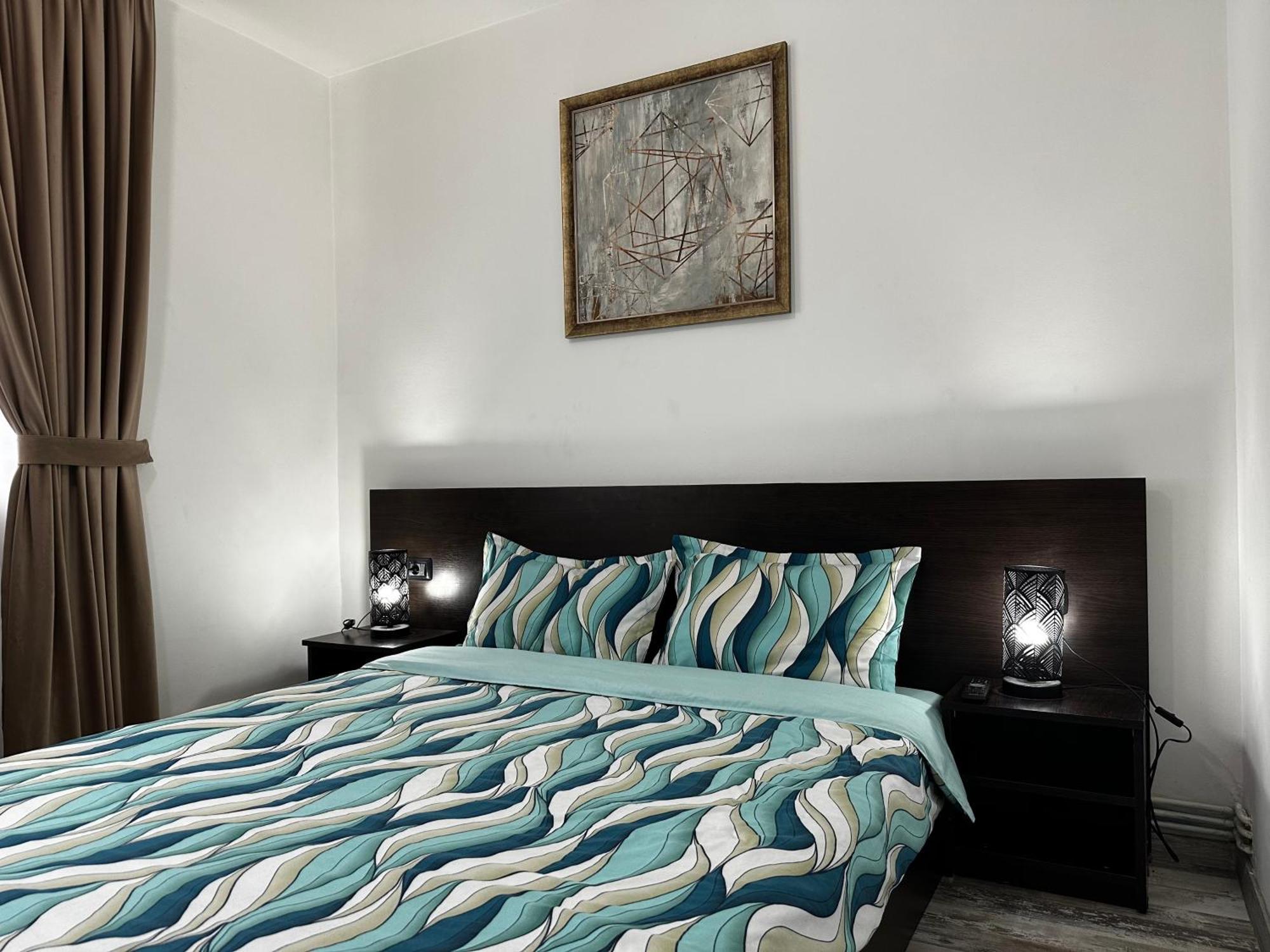 Comfort Apartment Targoviste Eksteriør billede