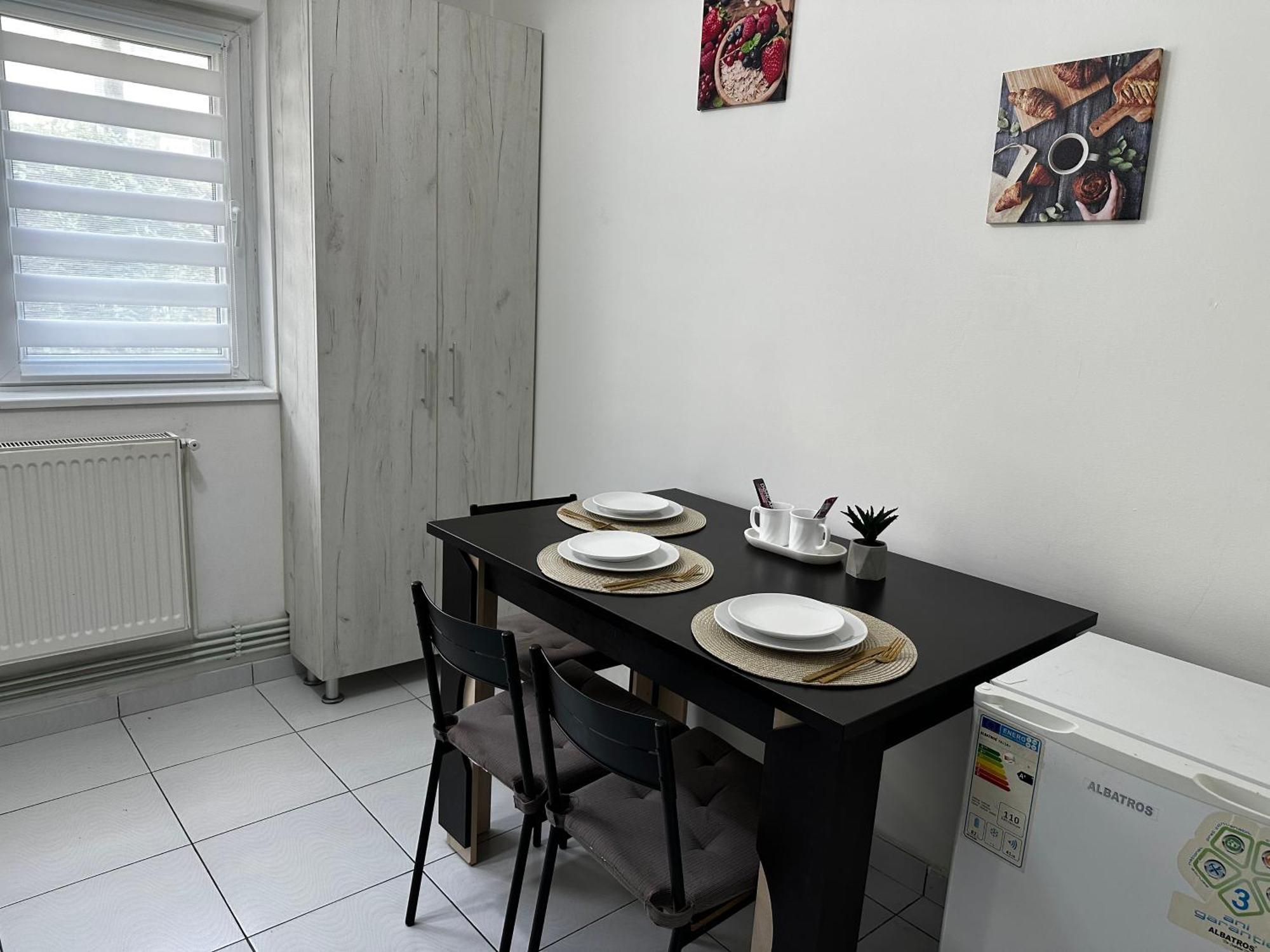 Comfort Apartment Targoviste Eksteriør billede